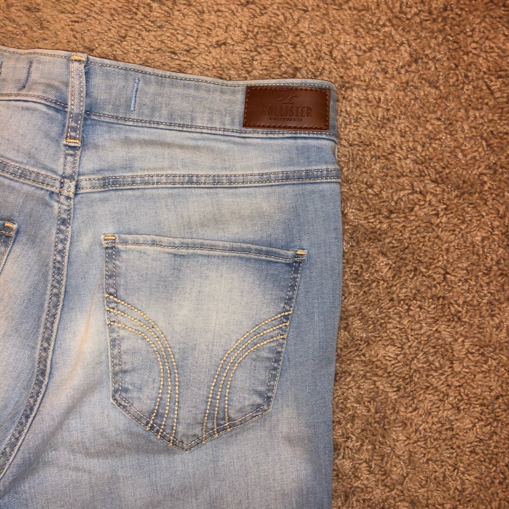 Brand new hollister jeans